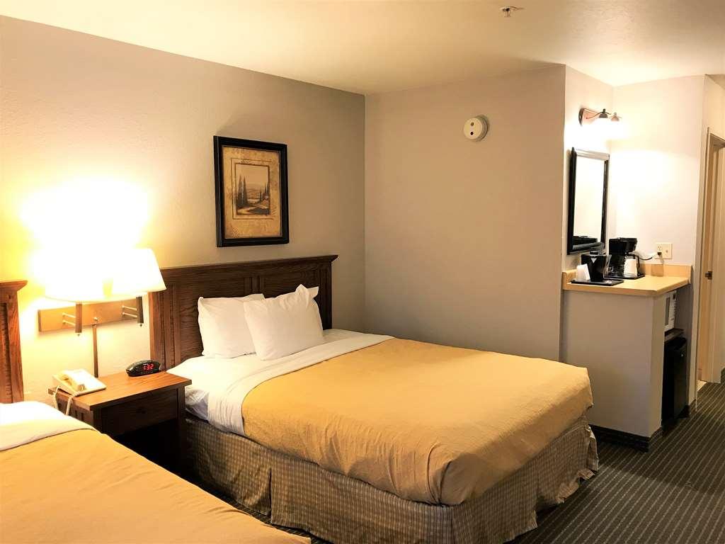 Express & By Ihg 3*